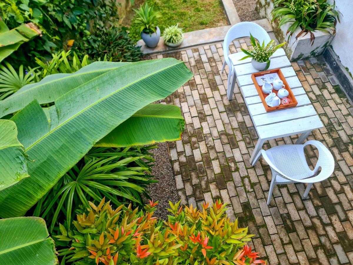 Villa Sahasna Unawatuna Esterno foto