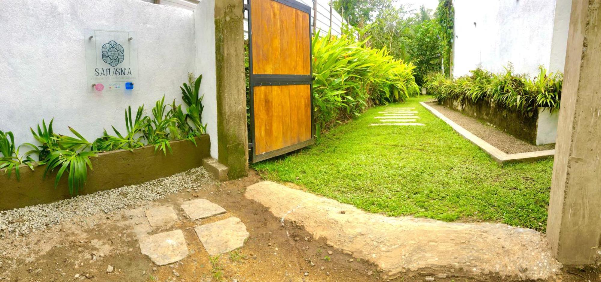 Villa Sahasna Unawatuna Esterno foto