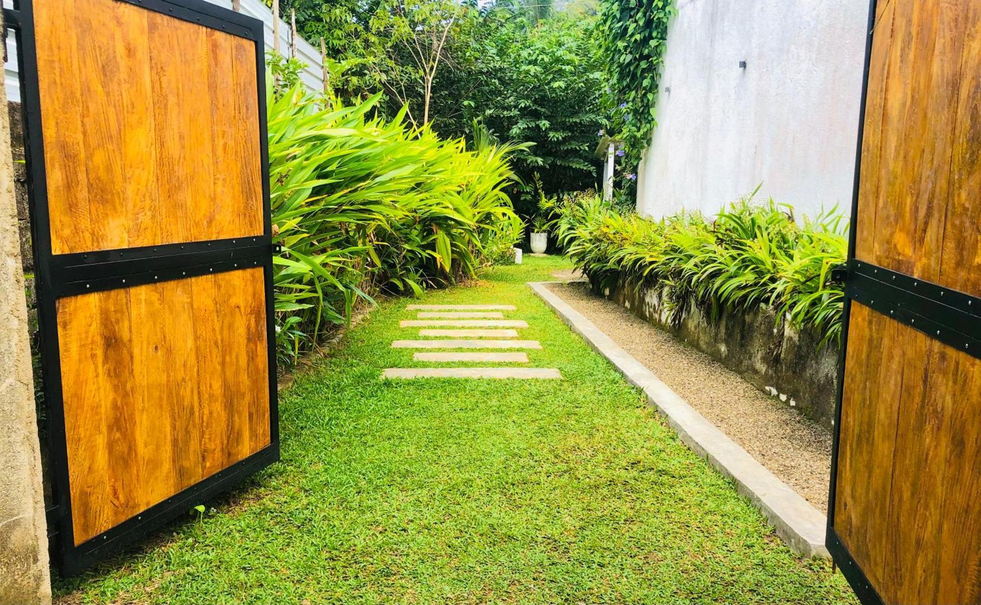 Villa Sahasna Unawatuna Esterno foto
